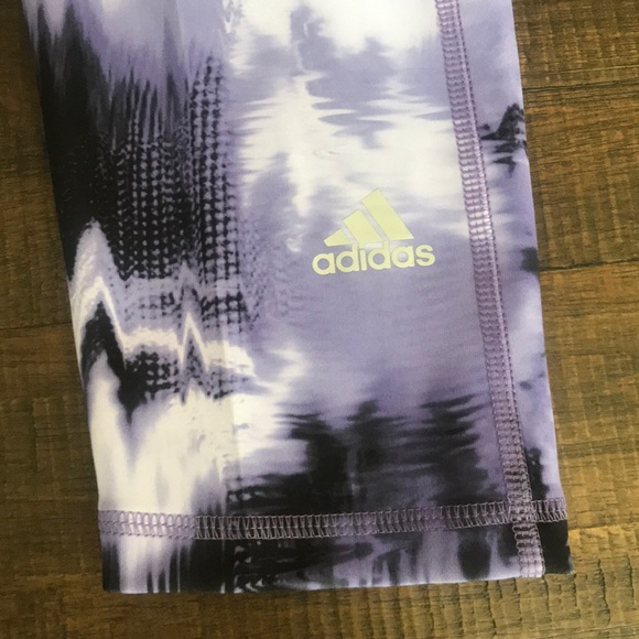 Women’s Adidas Capris - Picture 4 of 5